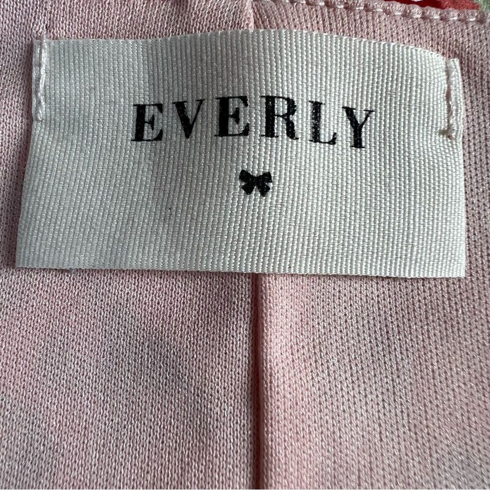 Everly Women’s Sleeveless Round Neck Peach Floral Shift Dress Size M - Picture 6 of 8